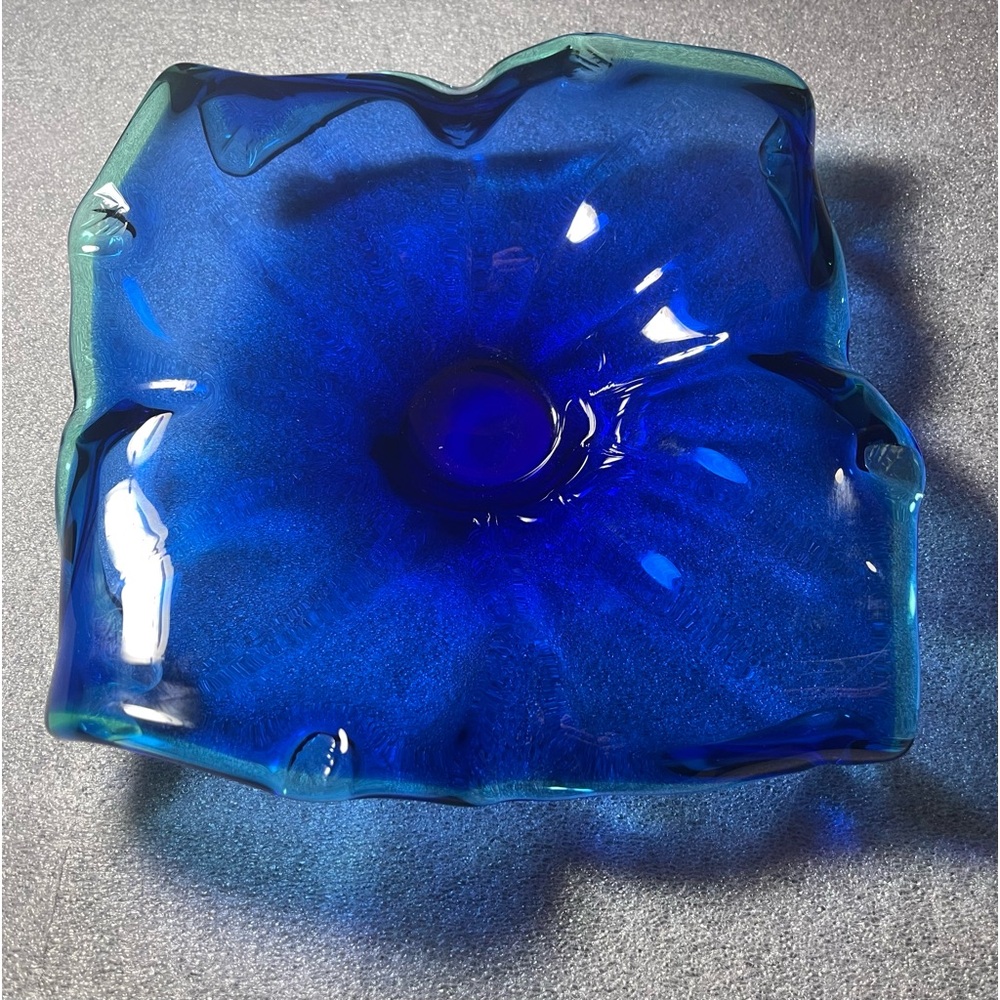 Authentic Vintage Italian Murano Cobalt Blue Bowl w Green Ruffled Edges